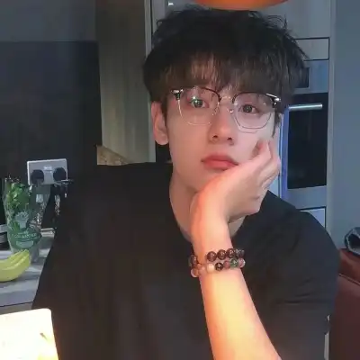 阚旦娅